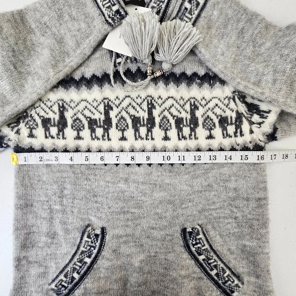 Alpaca Connection Sweater Womens Size M Gray Wool Hooded Pullover Fringe Pocket - Picture 6 of 16